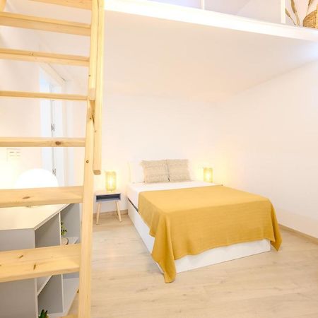 Modern 3 Bedroom, City Center With Patio & High Ceilings By 10Tosea Málaga Esterno foto